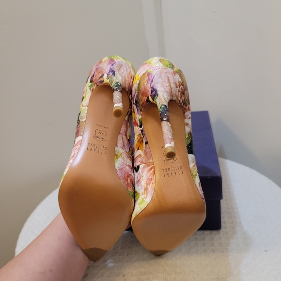 Beautiful pointed toe genuine snake skin floral print high heel shoes - Picture 4 of 8